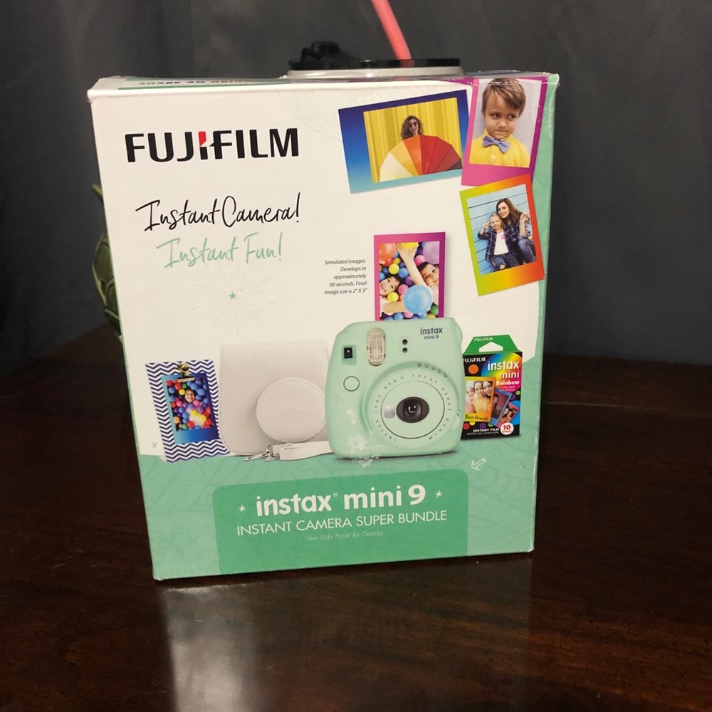 Fujifilm Instax mini 9